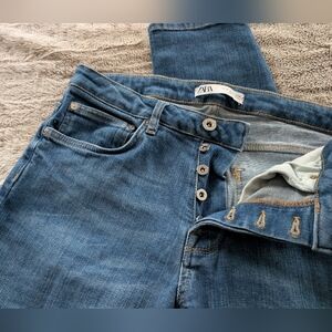 Zara Denim Button Fly Jeans Sz US 32